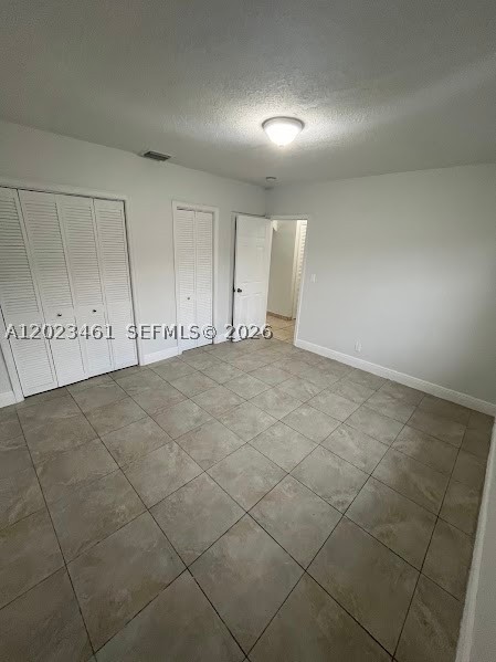 2411 Nw 65th St Property Photo 12