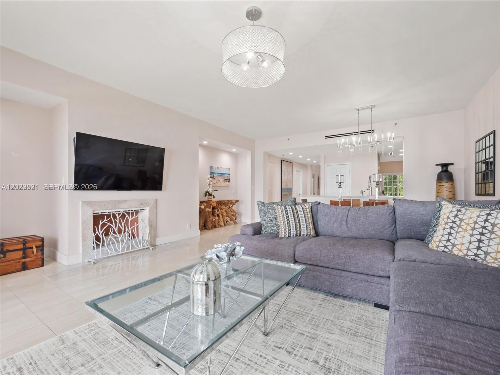 2425 Fisher Island Dr 5205 Property Photo 8
