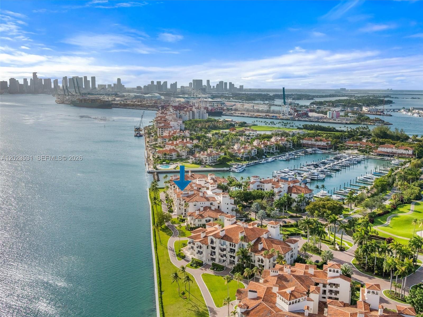 2425 Fisher Island Dr 5205 Property Photo 38