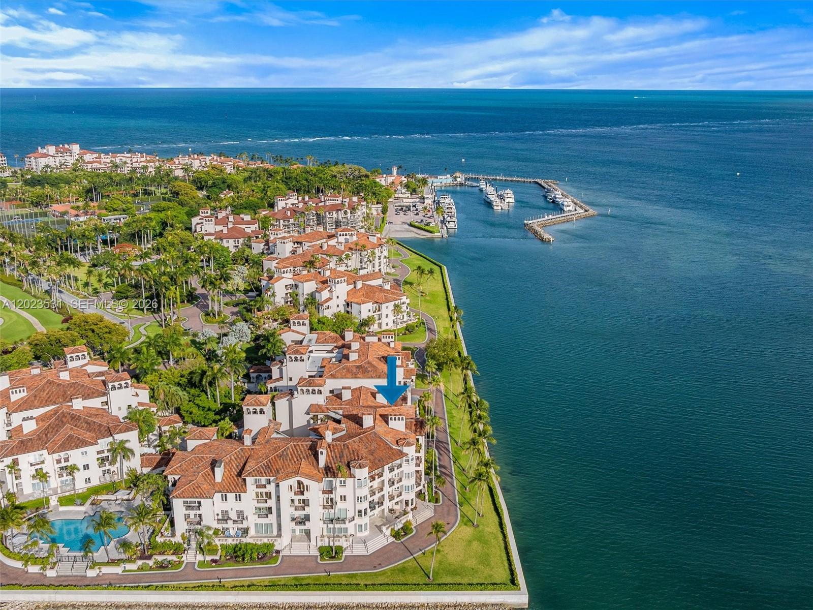 2425 Fisher Island Dr 5205 Property Photo 40