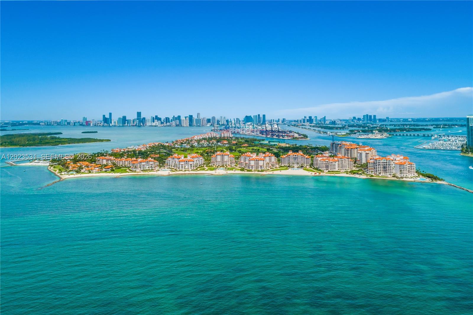 2425 Fisher Island Dr 5205 Property Photo 48