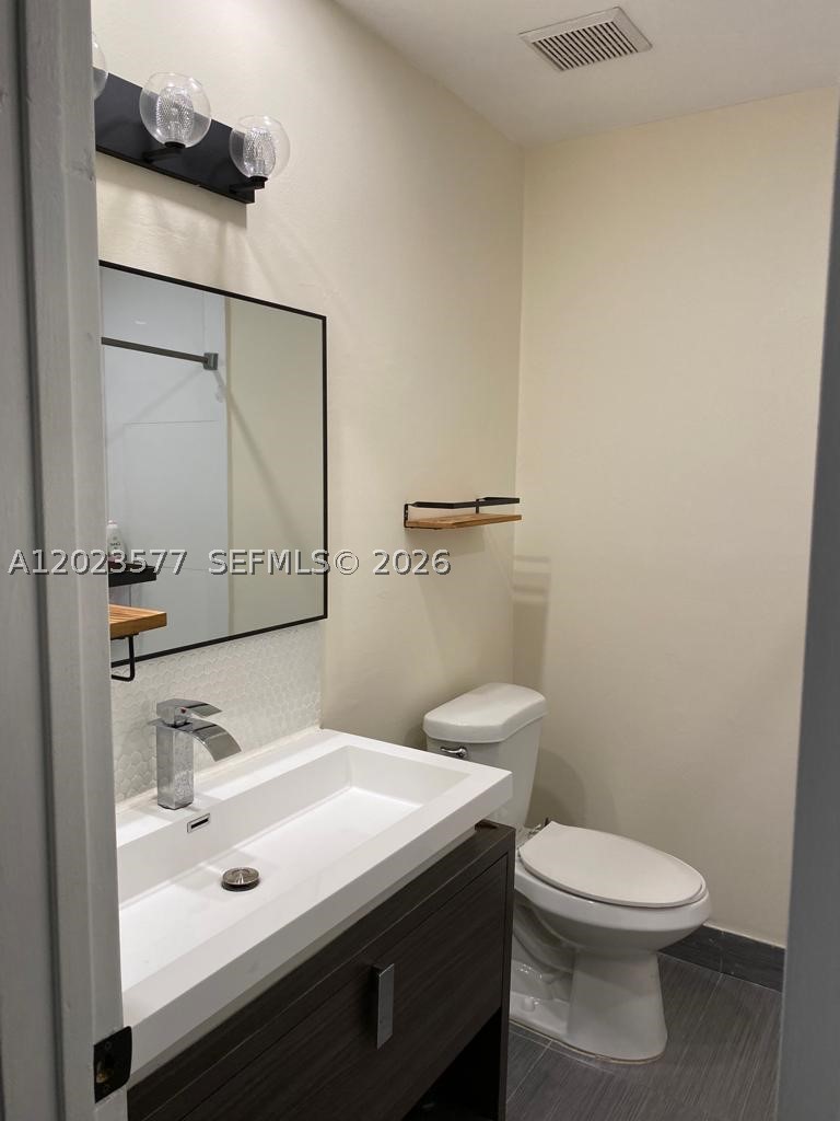 1901 Nw S River Dr 12b Property Photo 26