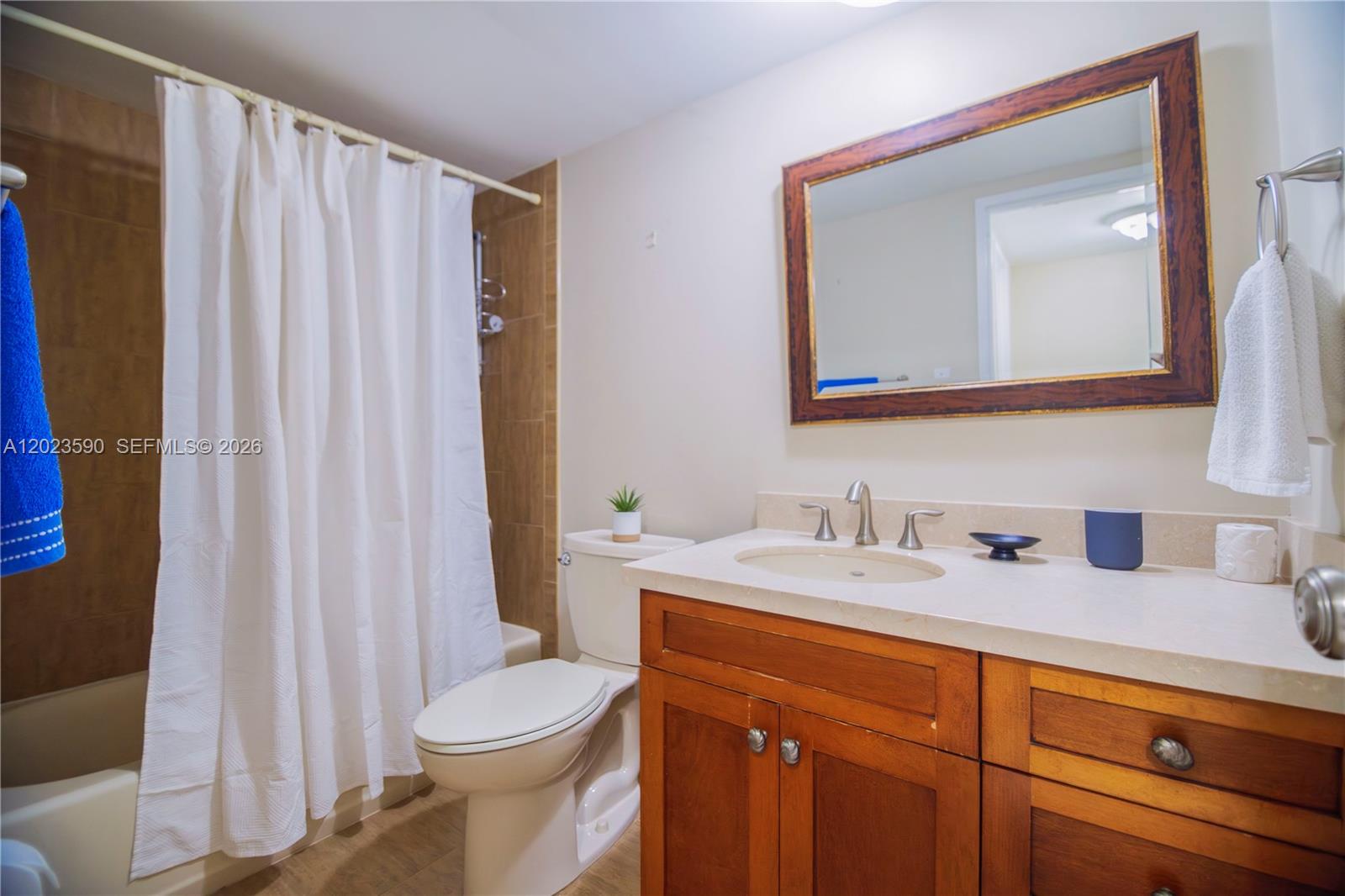 5151 Collins Ave 428 Property Photo 17