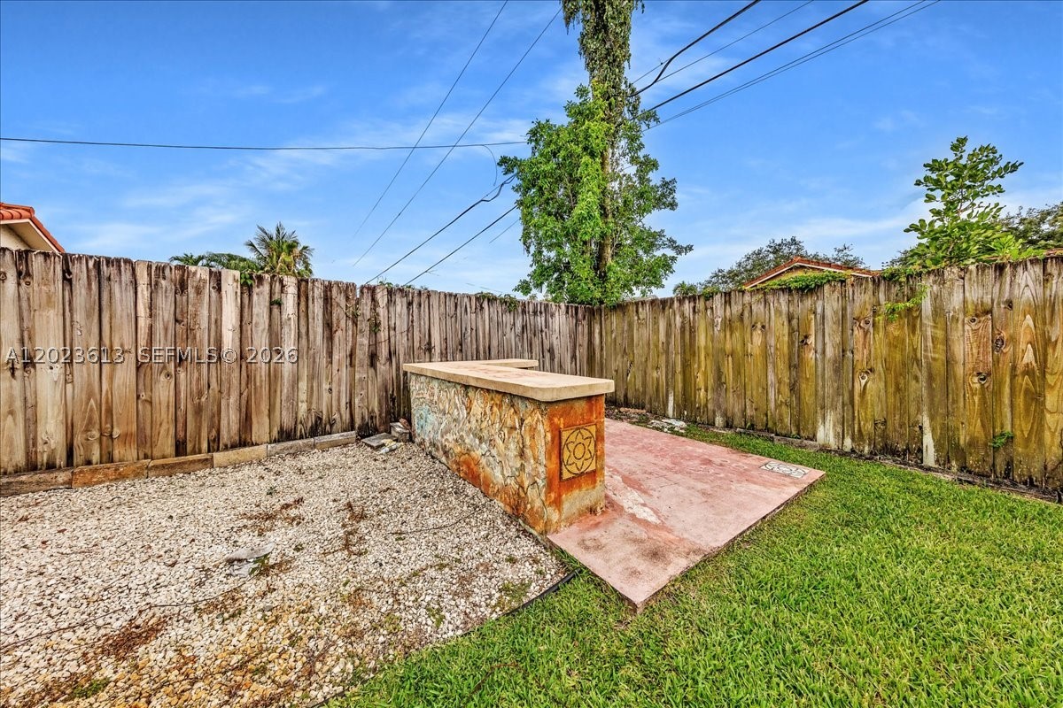 5260 Sw 10th Ct Property Photo 38