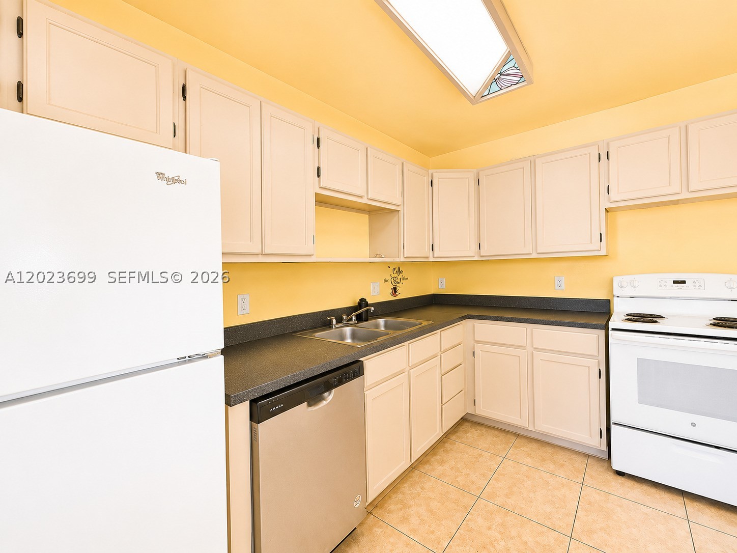 10370 Sw 220th St 224 Property Photo 11