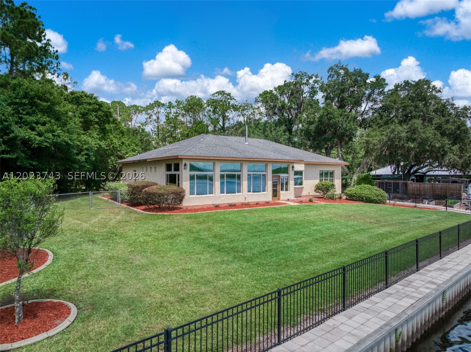 9526 Kingfisher Pl Property Photo 56