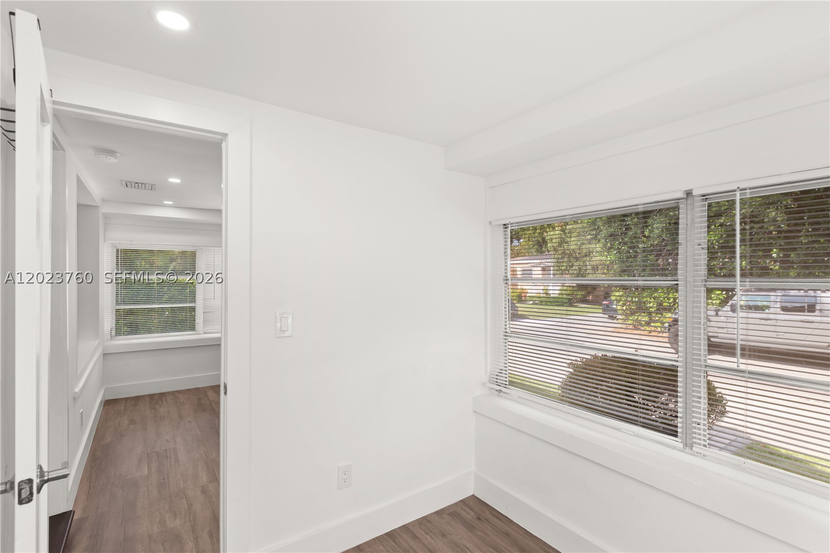 900 Tangier St Property Photo 6