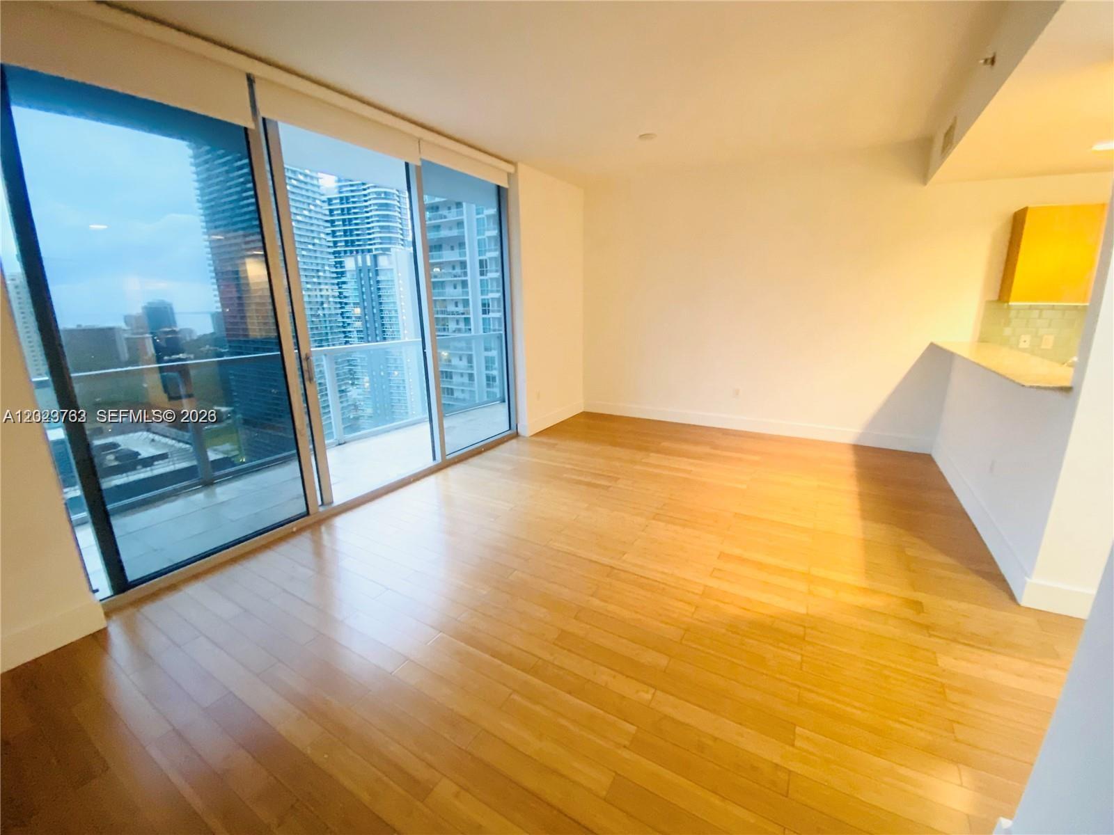 1060 Brickell Ave 3109 Property Photo 3