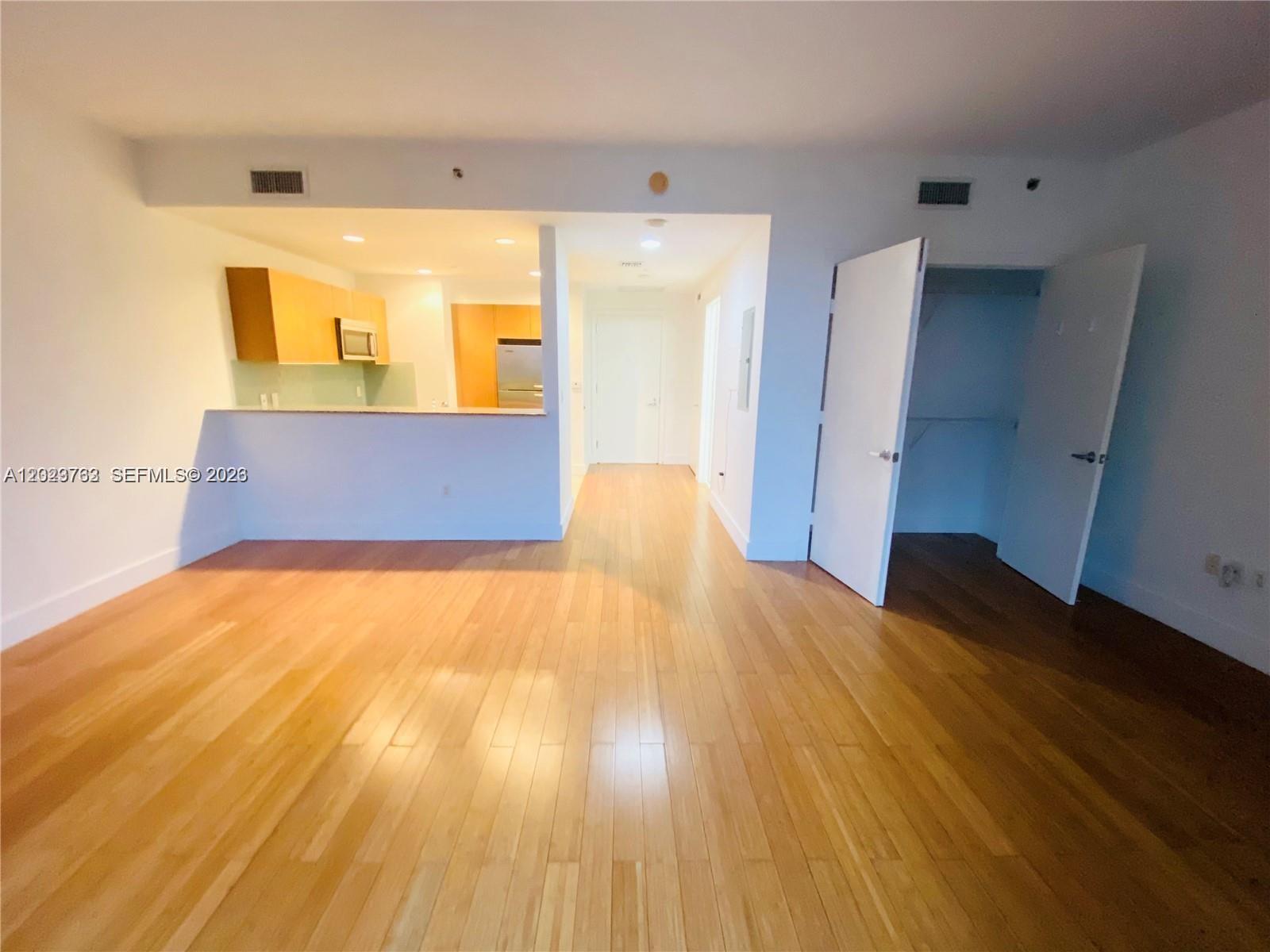 1060 Brickell Ave 3109 Property Photo 5