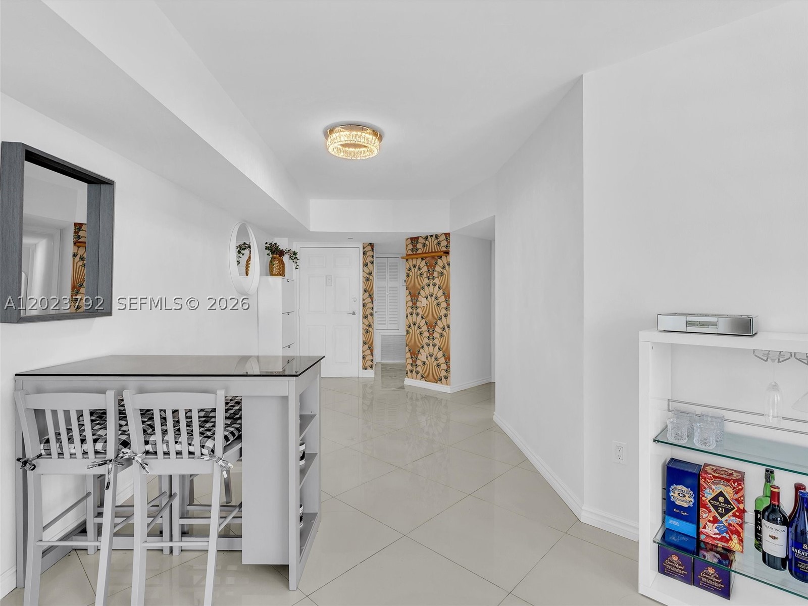 825 Brickell Bay Dr 2048 Property Photo 4