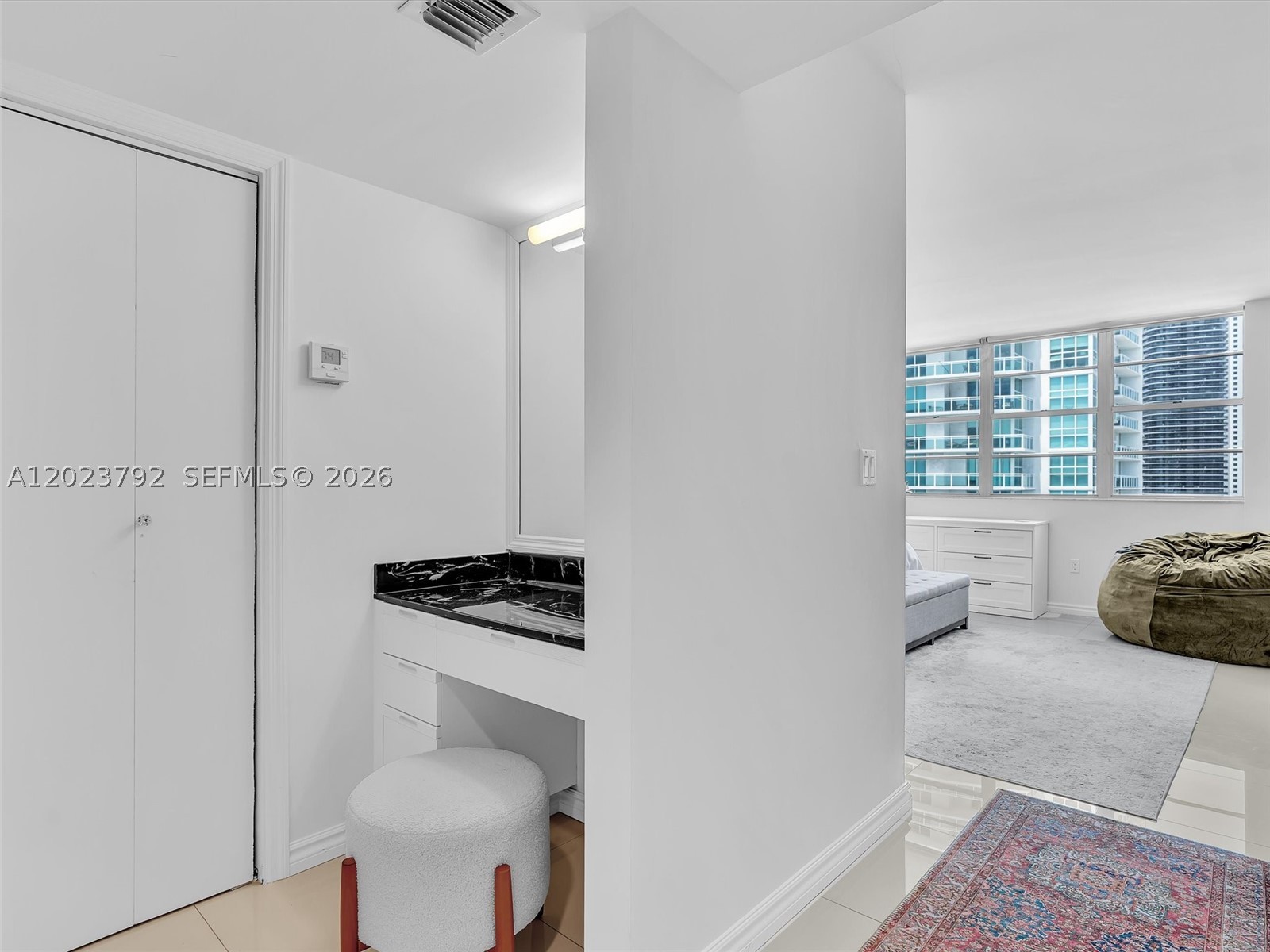 825 Brickell Bay Dr 2048 Property Photo 22