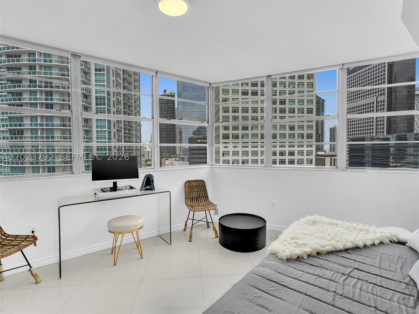 825 Brickell Bay Dr 2048 Property Photo 35