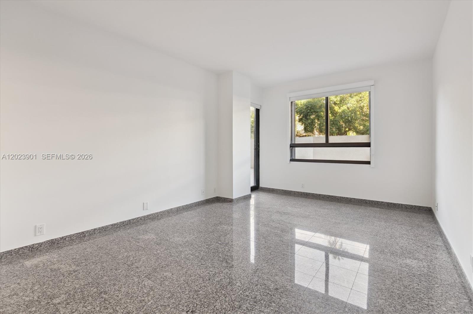 151 Crandon Blvd 120 Property Photo 8
