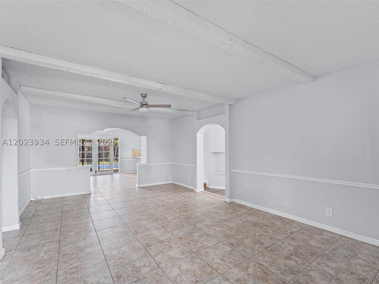 3310 Nw 66th St Property Photo 4