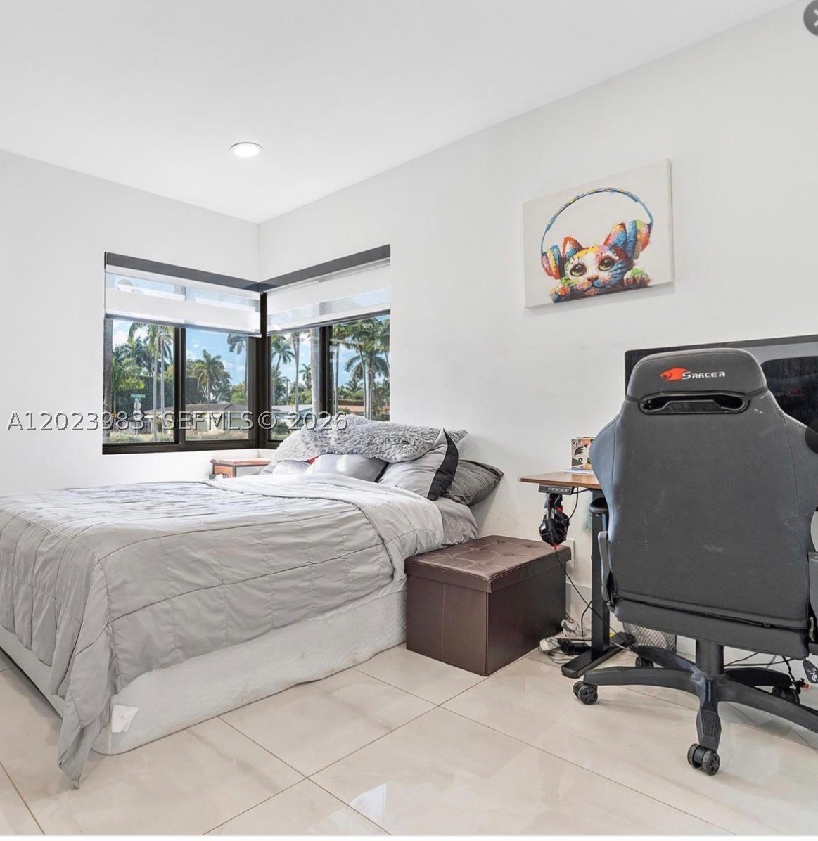 A12023983 Property Photo 14