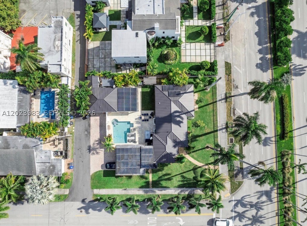 A12023983 Property Photo 34
