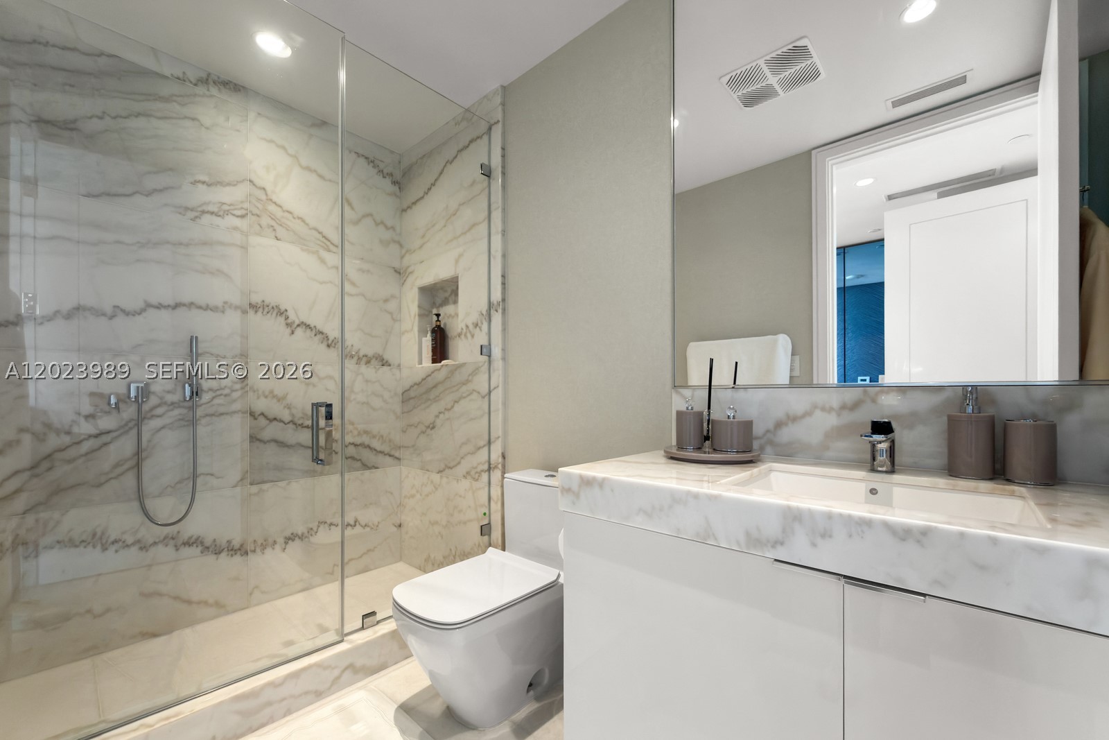 17975 Collins Ave N-4602 Property Photo 37