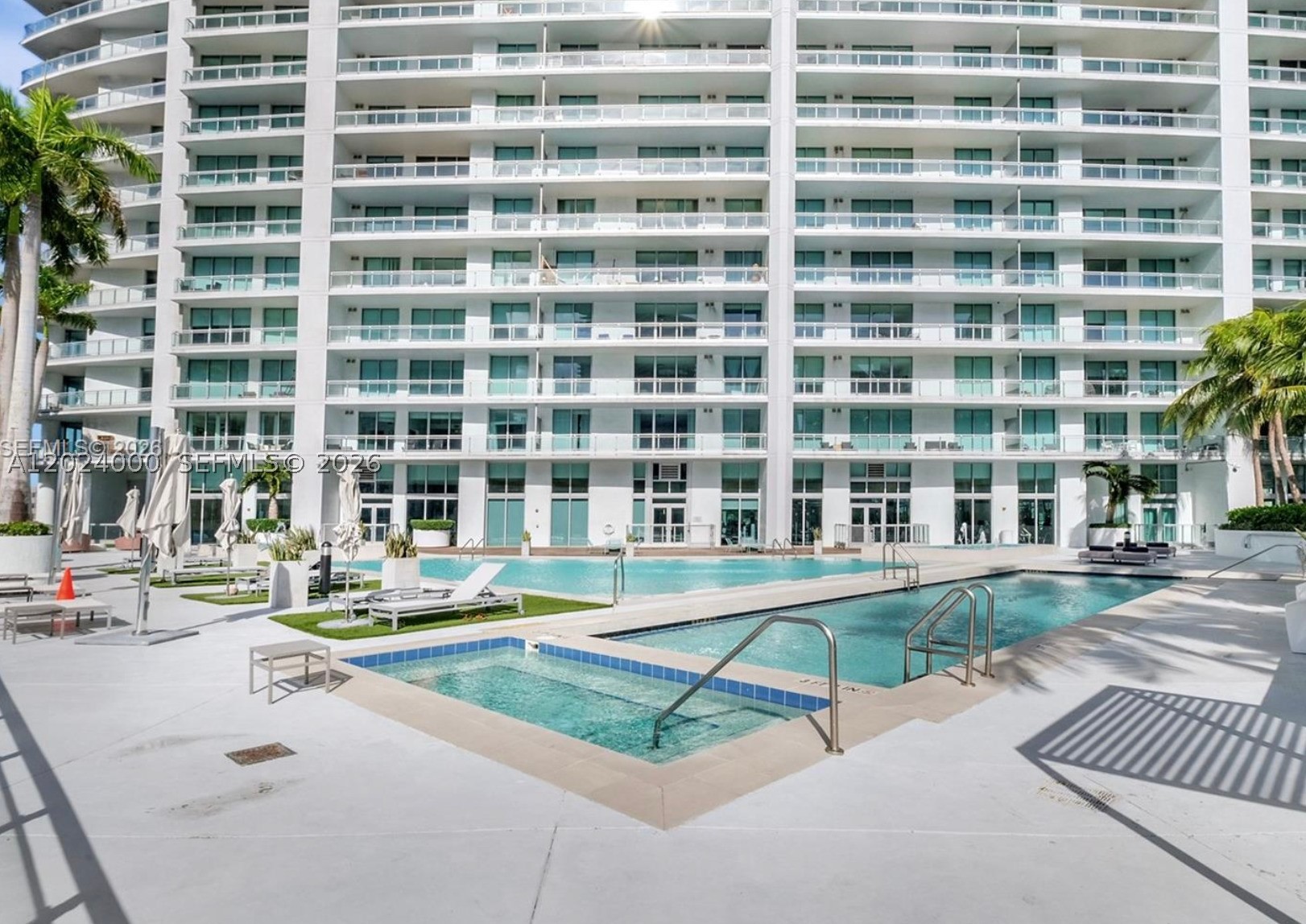 90 Sw 3rd St 1811 Property Photo 11
