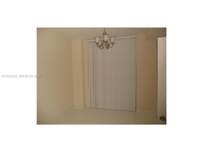 2525 Sw 3 Av 1006 Property Photo 8
