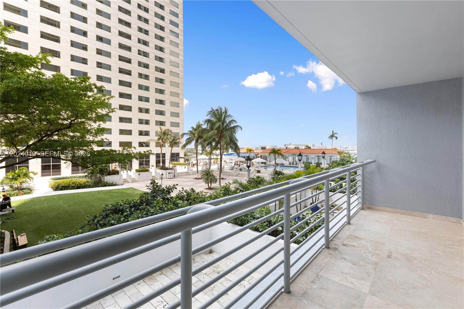 335 S Biscayne Blvd 802 Property Photo 1