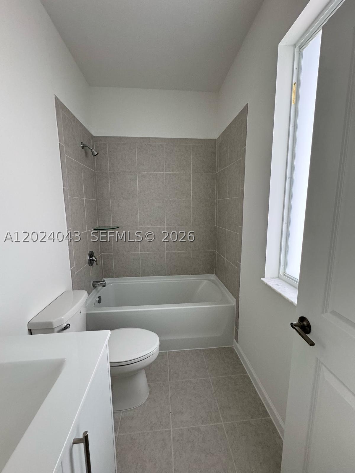 663 Se 13th St Cir . Property Photo 13