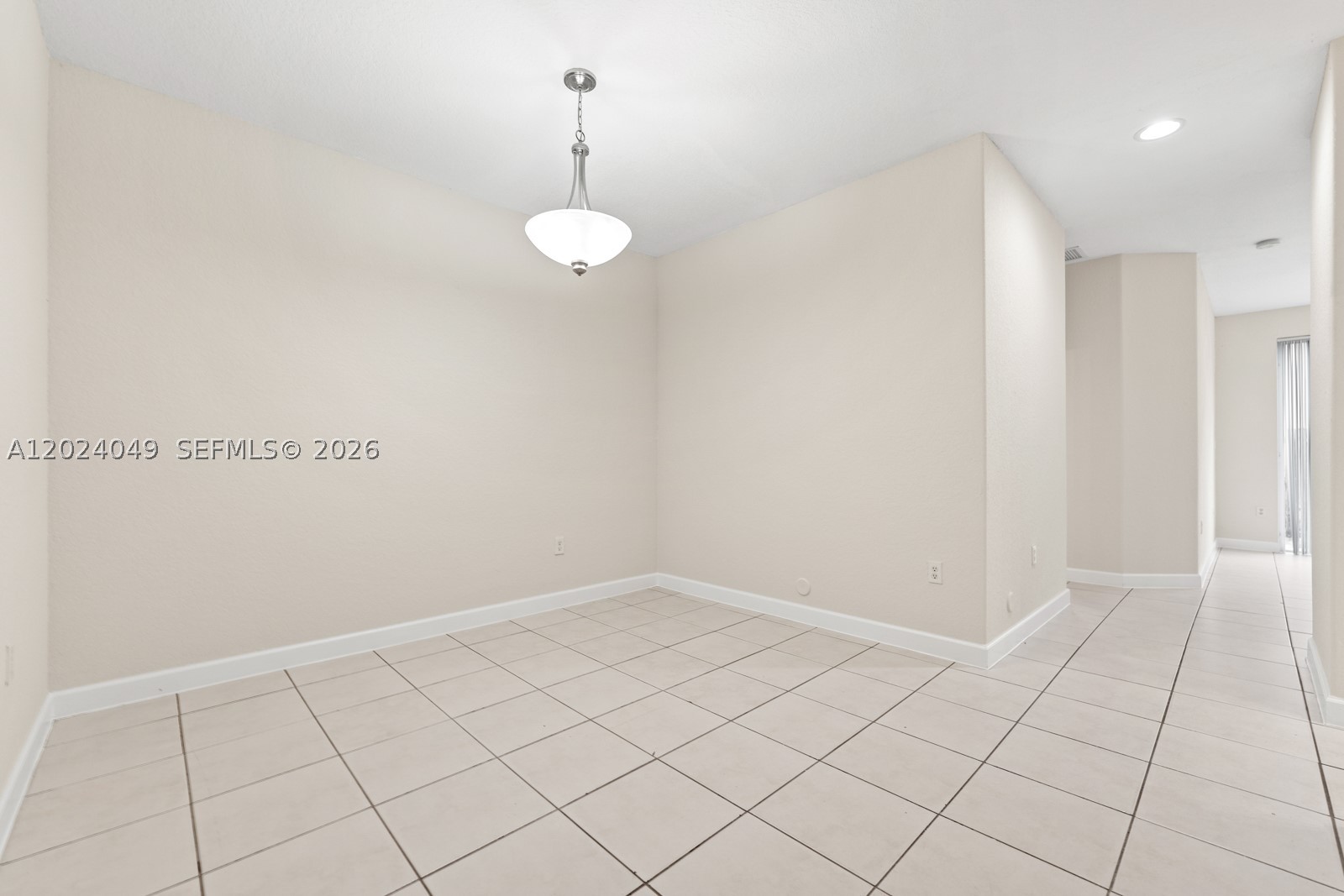 2511 Se 15th Ct Property Photo 6