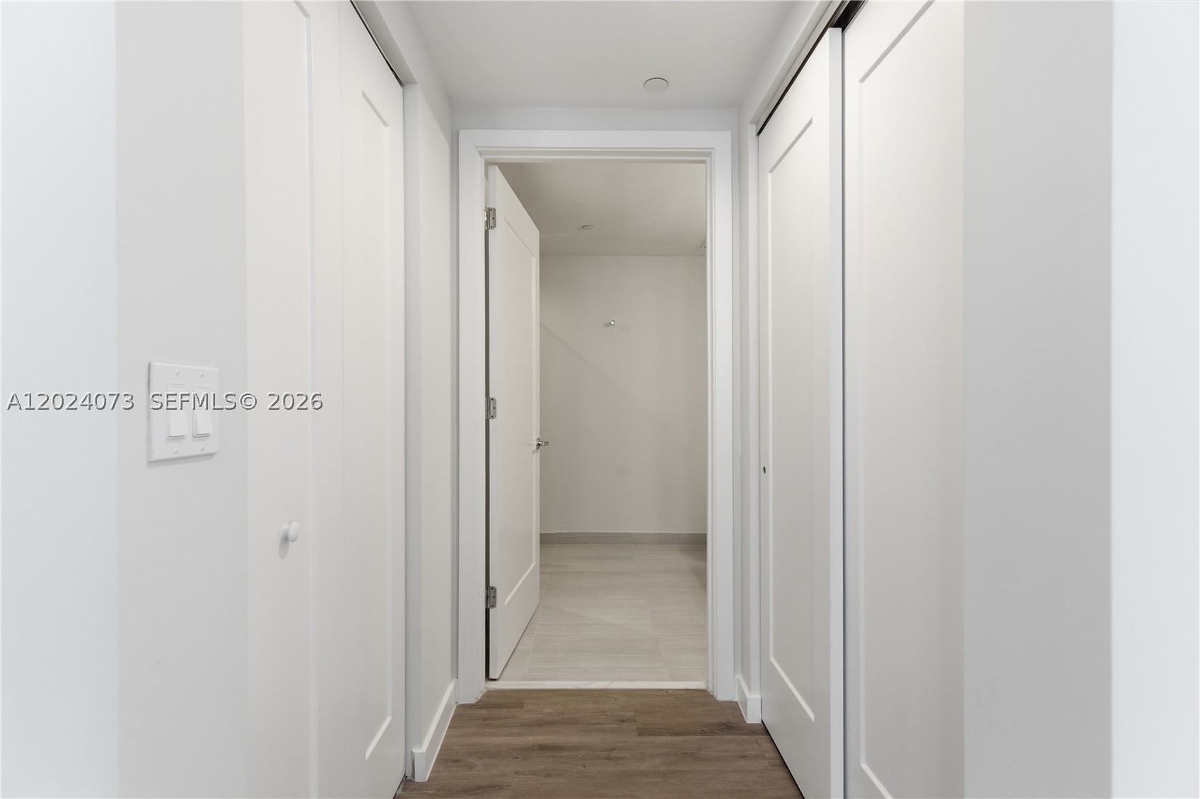 697 N Miami Ave 1810 Property Photo 18