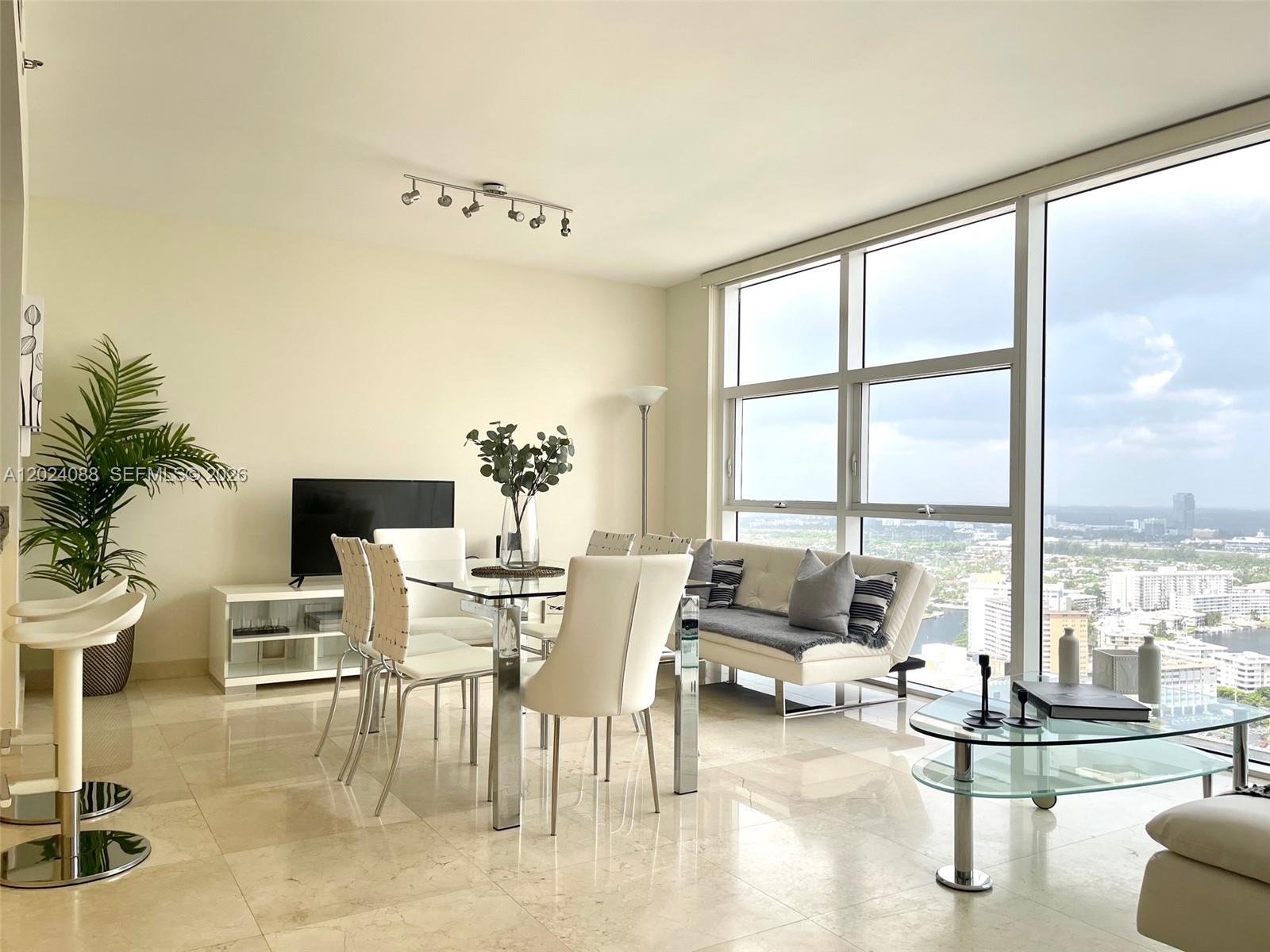 1830 S Ocean Dr 3407 Property Photo 2