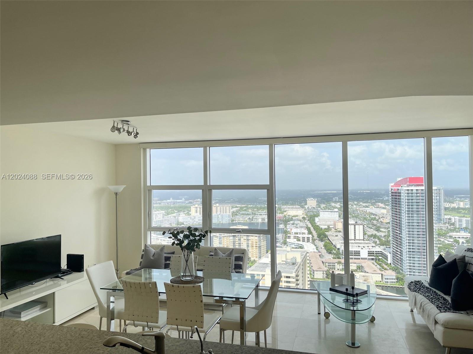 1830 S Ocean Dr 3407 Property Photo 8