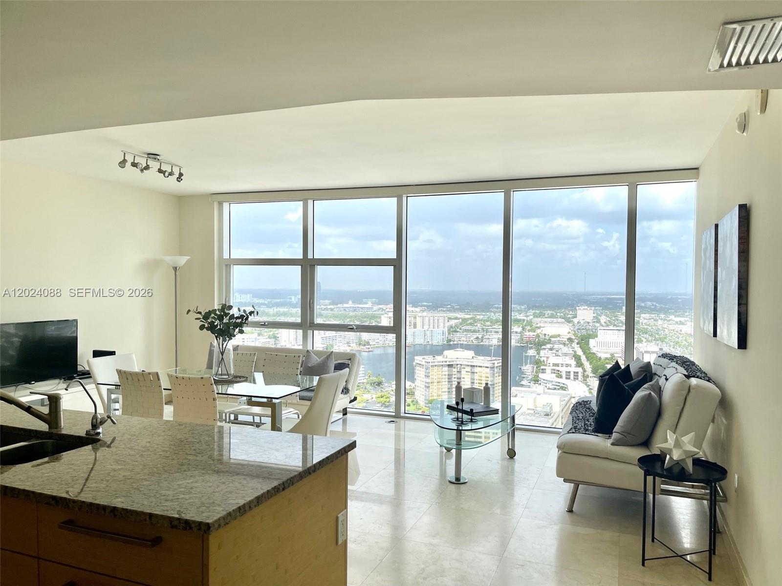 1830 S Ocean Dr 3407 Property Photo 9