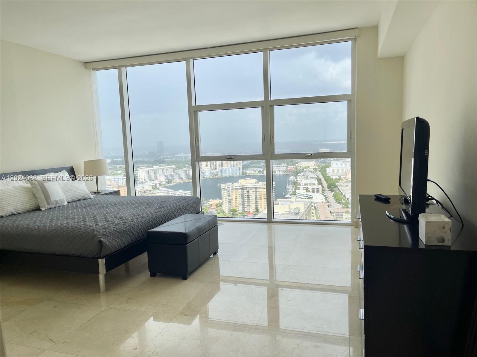 1830 S Ocean Dr 3407 Property Photo 17