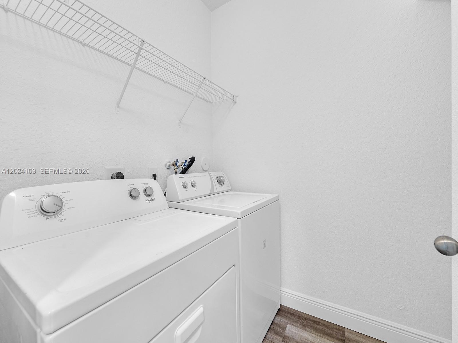 2560 Se 15th Ct Property Photo 23
