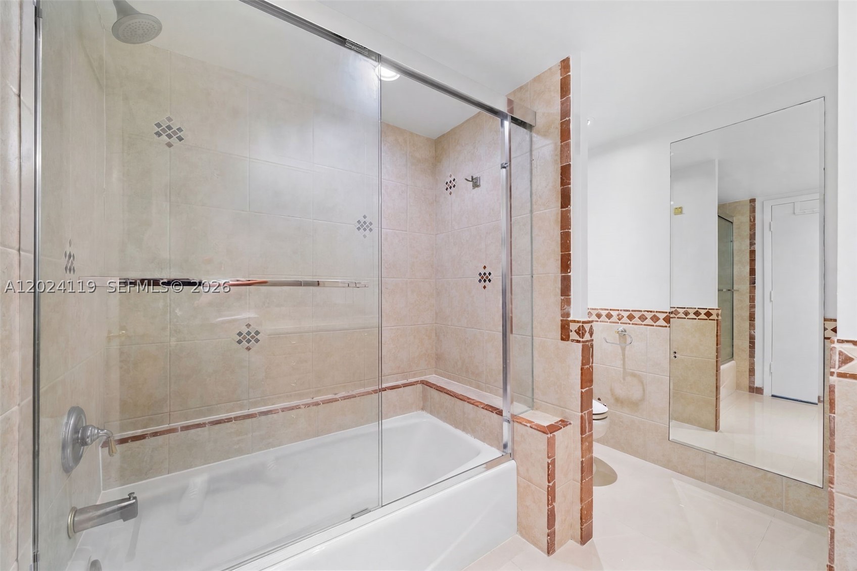 2100 S Ocean Ln 701 Property Photo 19