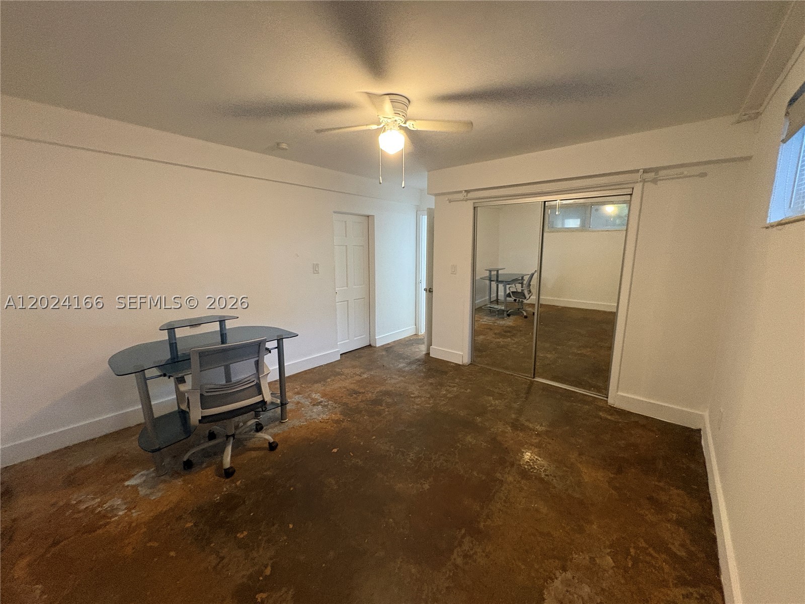 1751 Washington Ave 1h Property Photo 6
