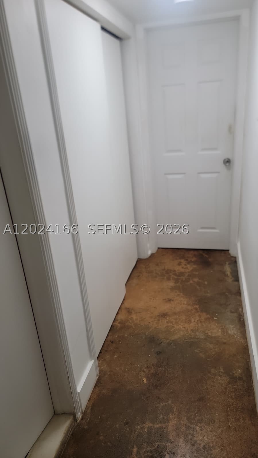 1751 Washington Ave 1h Property Photo 17