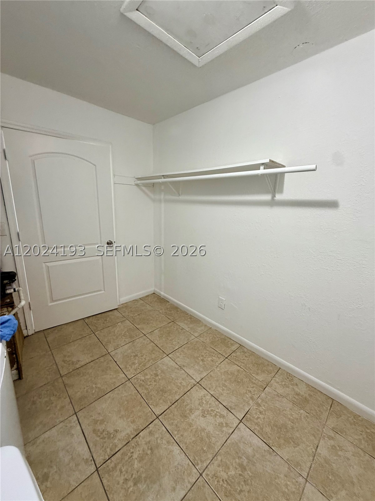408 Nw 12th St Property Photo 14