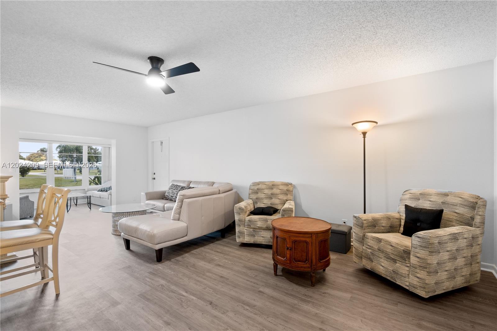 14604 Canalview Dr B Property Photo 7