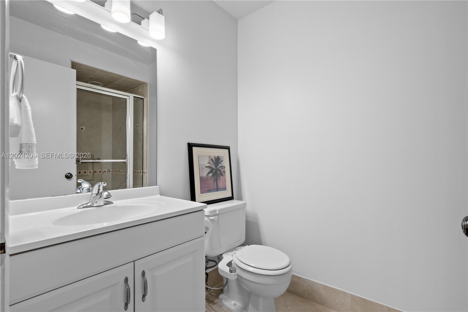 14604 Canalview Dr B Property Photo 16