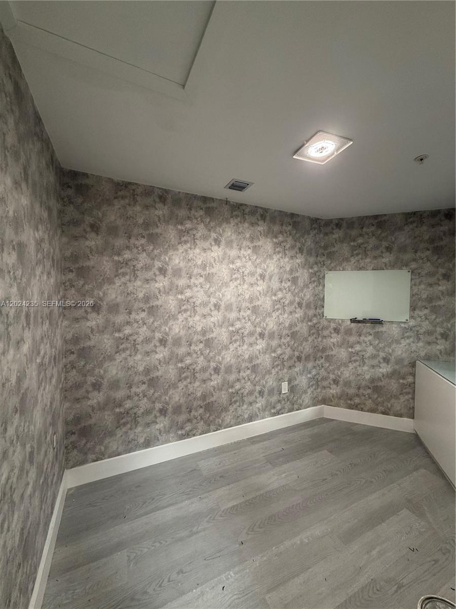 9450 Nw 58th St 3 Property Photo 8