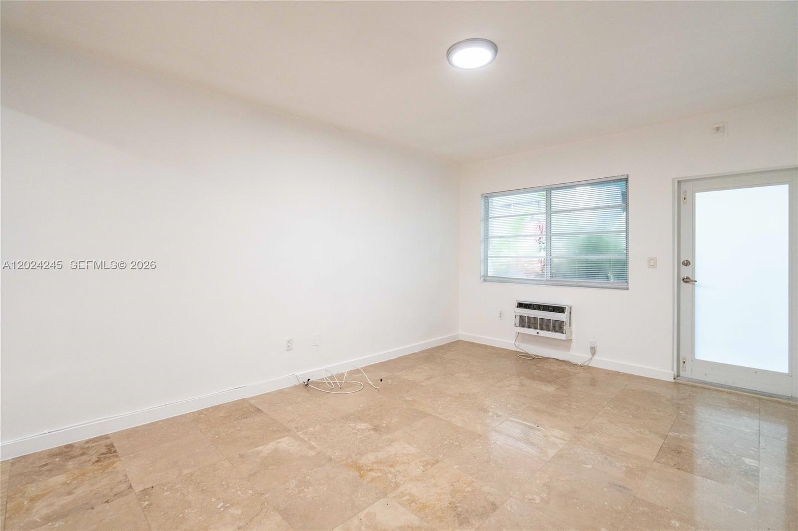 1120 Euclid Ave 6 Property Photo 5