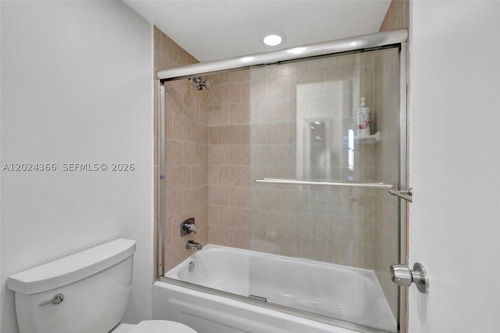 3015 N Ocean Blvd 6a Property Photo 21