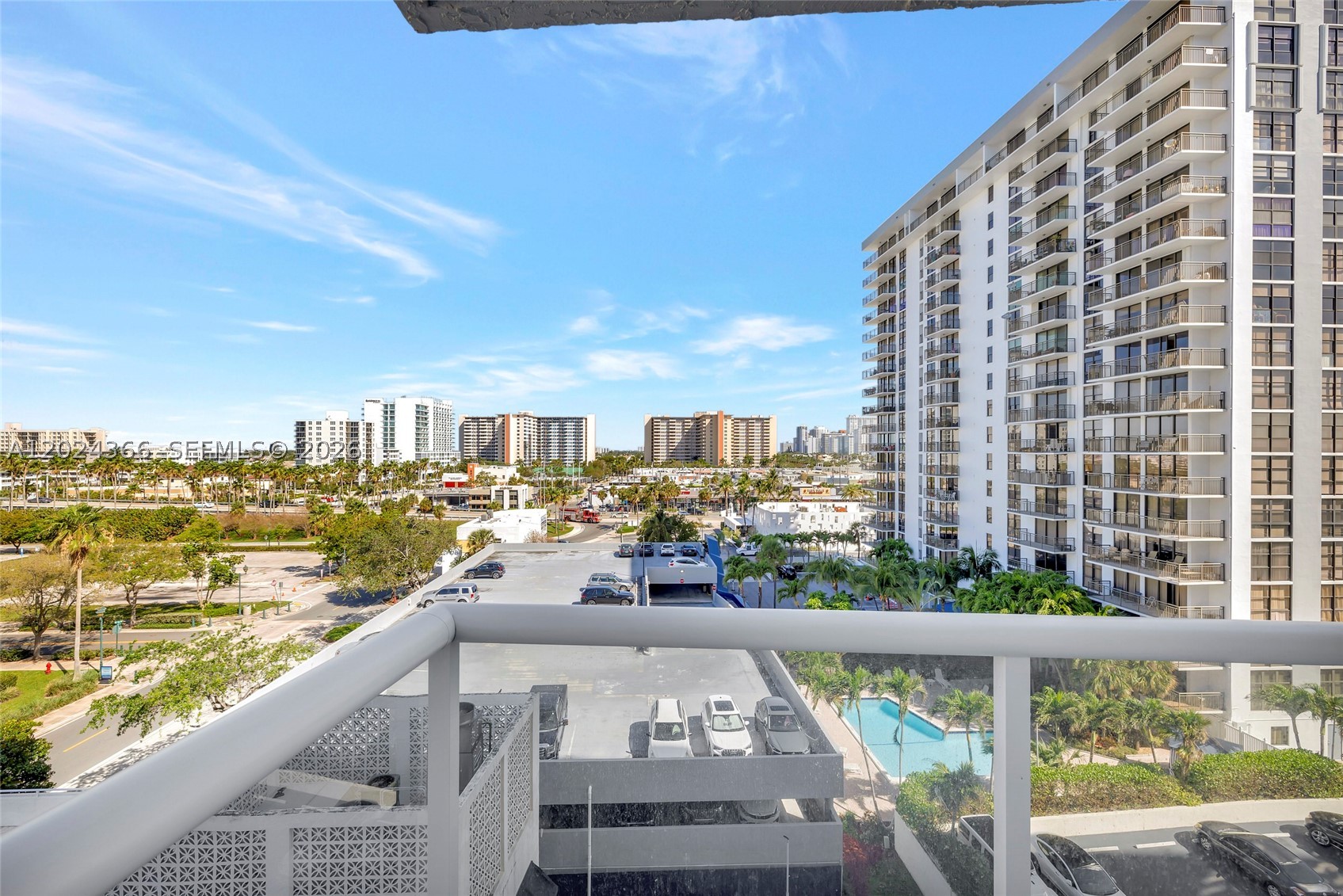 3015 N Ocean Blvd 6a Property Photo 25