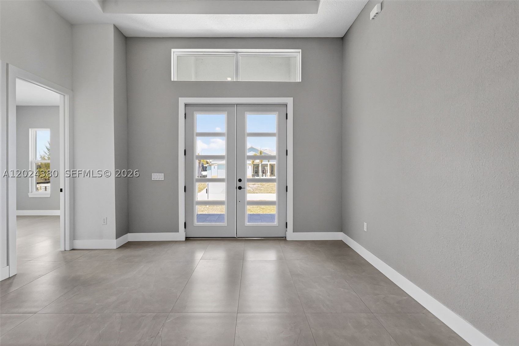 15109 Aquarius Circle Property Photo 5