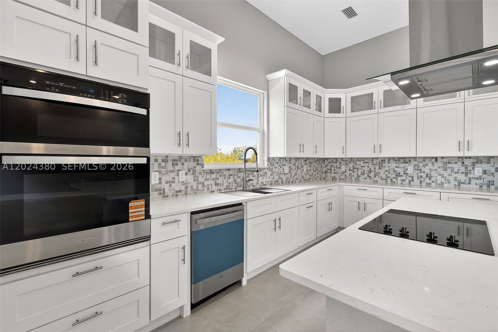 15109 Aquarius Circle Property Photo 16