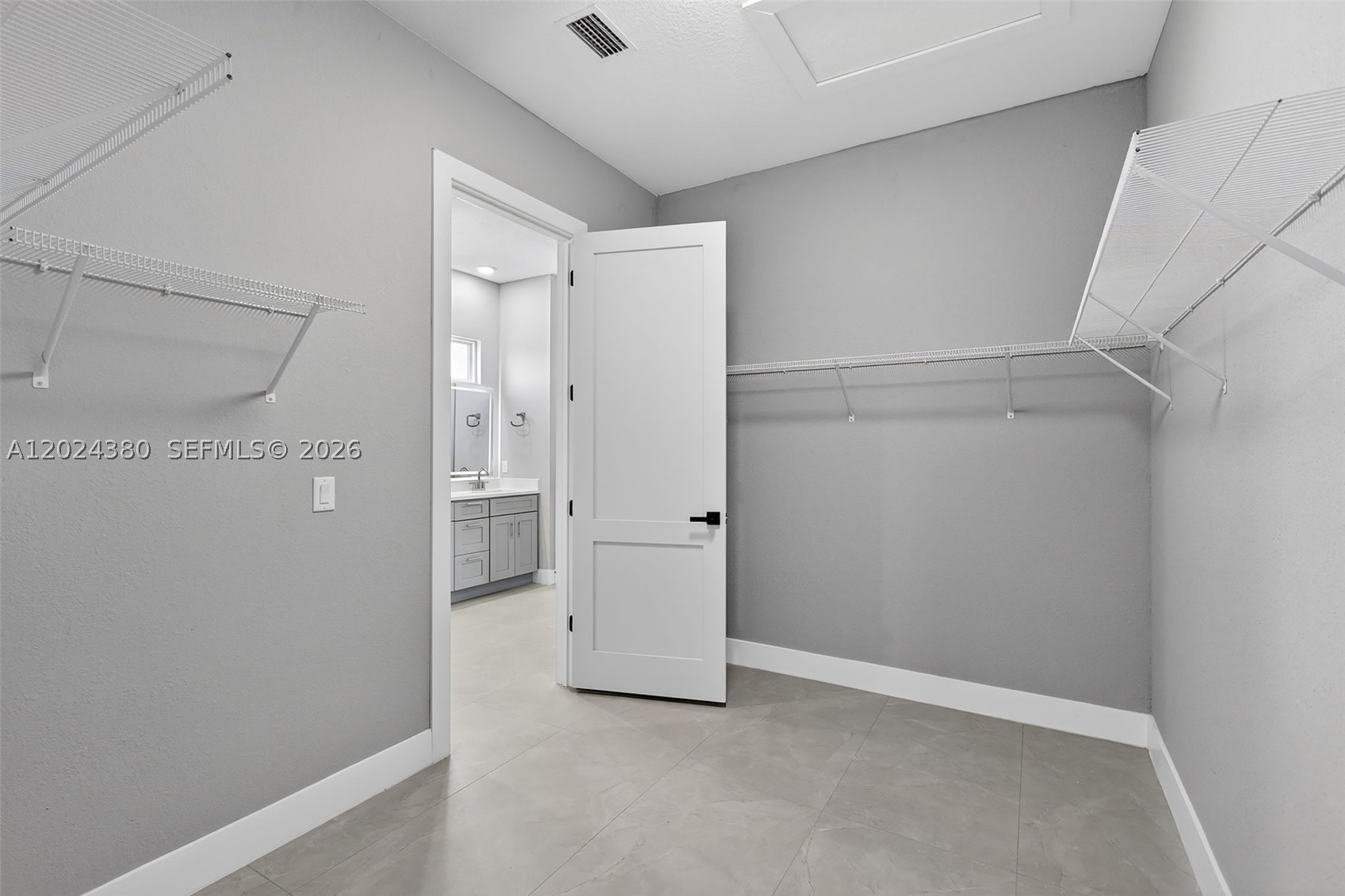 15109 Aquarius Circle Property Photo 32