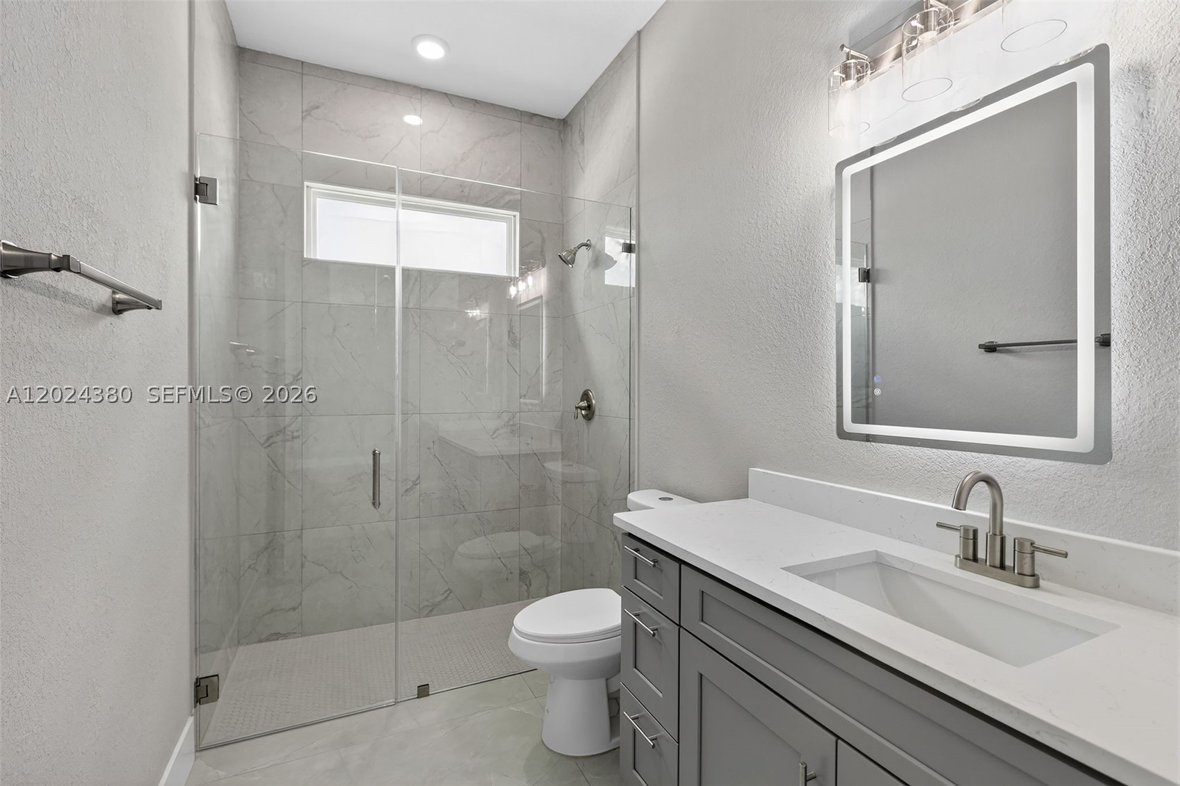 15109 Aquarius Circle Property Photo 38