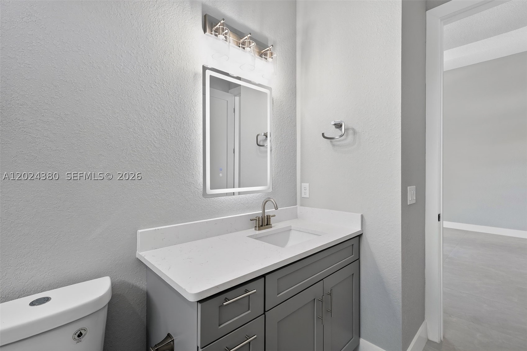 15109 Aquarius Circle Property Photo 39