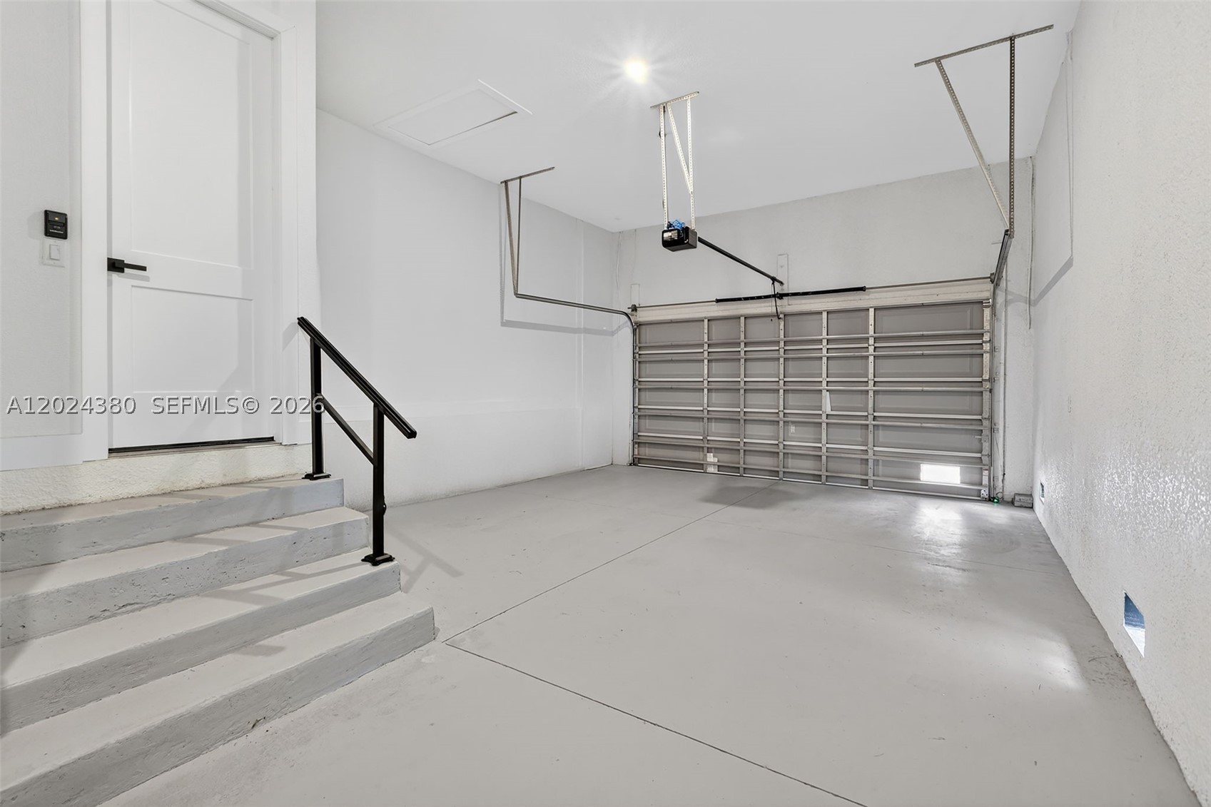 15109 Aquarius Circle Property Photo 62