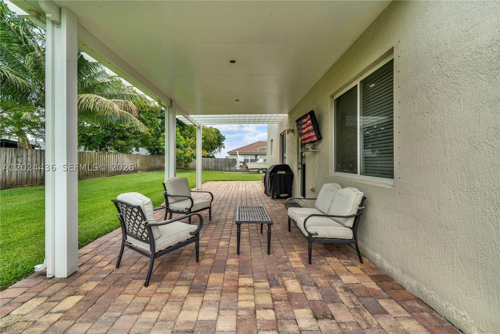 1730 Nw 21st St Property Photo 5