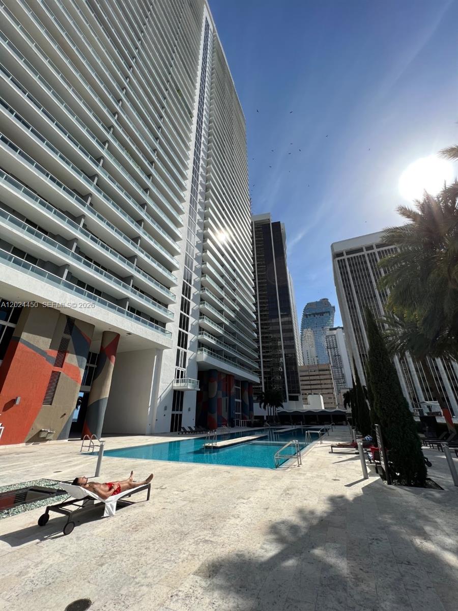 50 Biscayne Blvd 2401 Property Photo 1